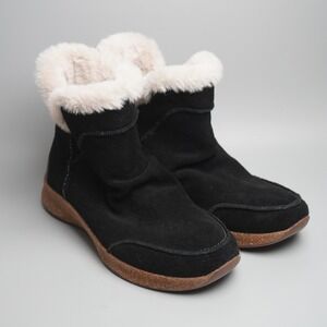 Taos Future Mid FTM Black Suede Faux Fur Lined Ankle Boots Womens US 8 22106